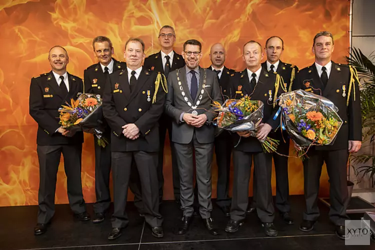 Koninklijke onderscheidingen brandweervrijwilligers &#39;s-Gravenzande