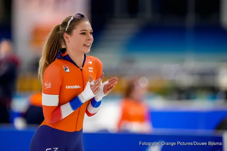 Jutta Leerdam oppermachtig op 1000 meter EK Afstanden