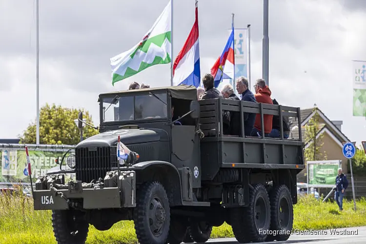 Gezellige drukte op de 16e Westlandse veteranendag