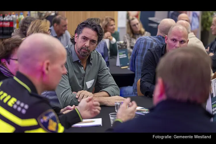 In gesprek met Westlandse ondernemers over ondermijning in de sierteelt